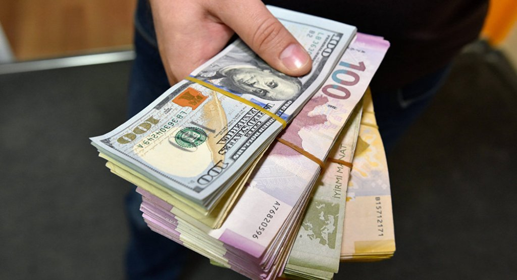 Azərbaycanda dollar ucuzlaşdırılır: Müzakirə başladı