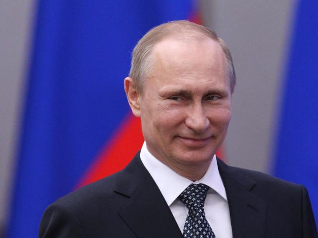 Putin: "Nazirə "pul ver" desəniz, ağlayacaq"