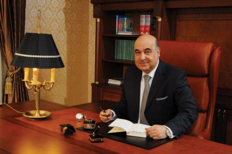 Xalq yazıçısı Çingiz Abdullayevin son durumu açıqlanıb