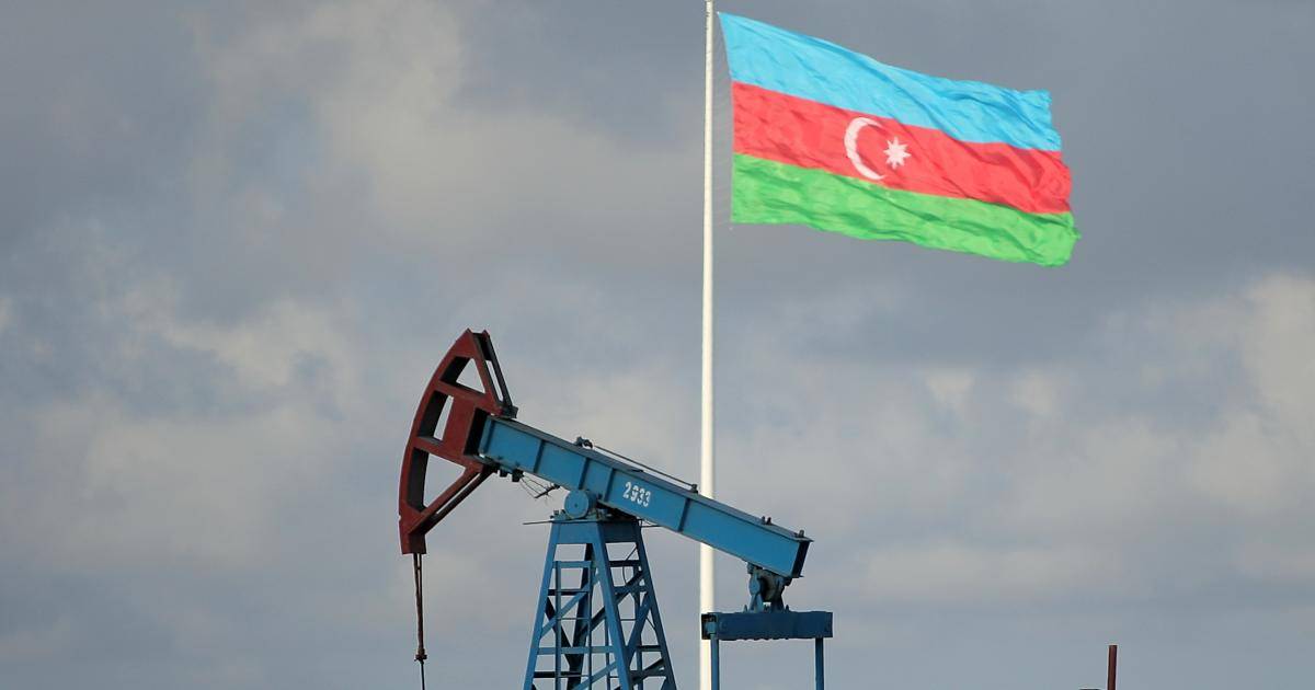 Azərbaycan ən çox bu ölkələrə neft satır - SİYAHI