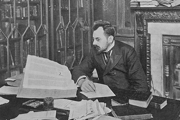 Sirri açılmayan kitab: Onu niyə heç kəs tapa bilmir?