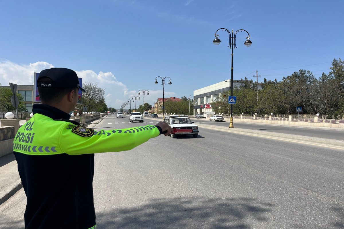Qubada polis “Təmiz hava“ aylığı ilə bağlı tədbir keçirib - FOTO