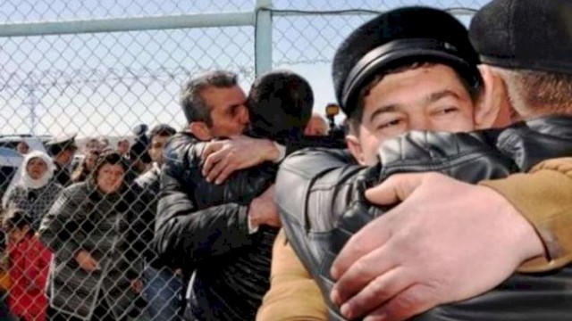 8 əcnəbi vətəndaş əfv olundu