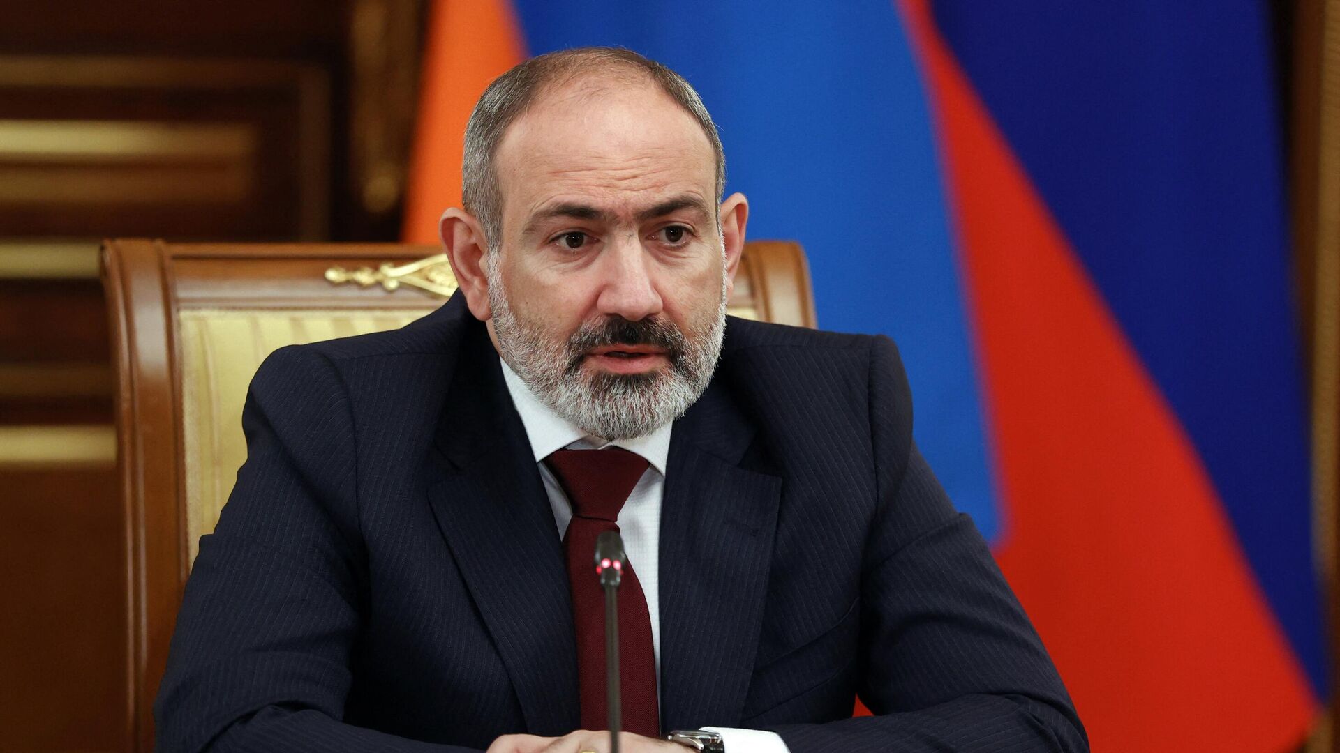 Paşinyan Azərbaycanla sərhədə gəlib