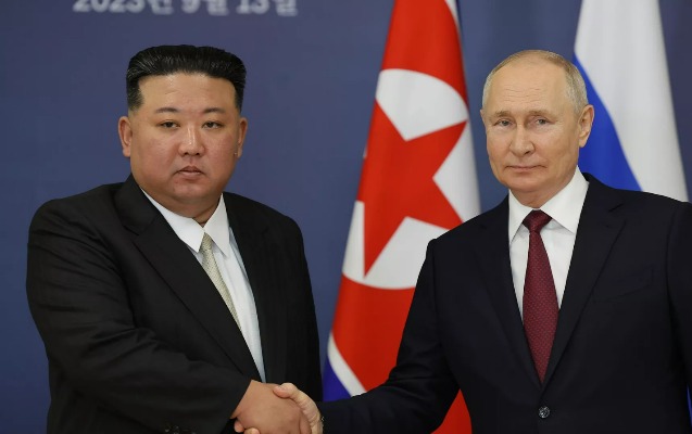 Putinin Kim Çen In ilə görüşü başlayıb