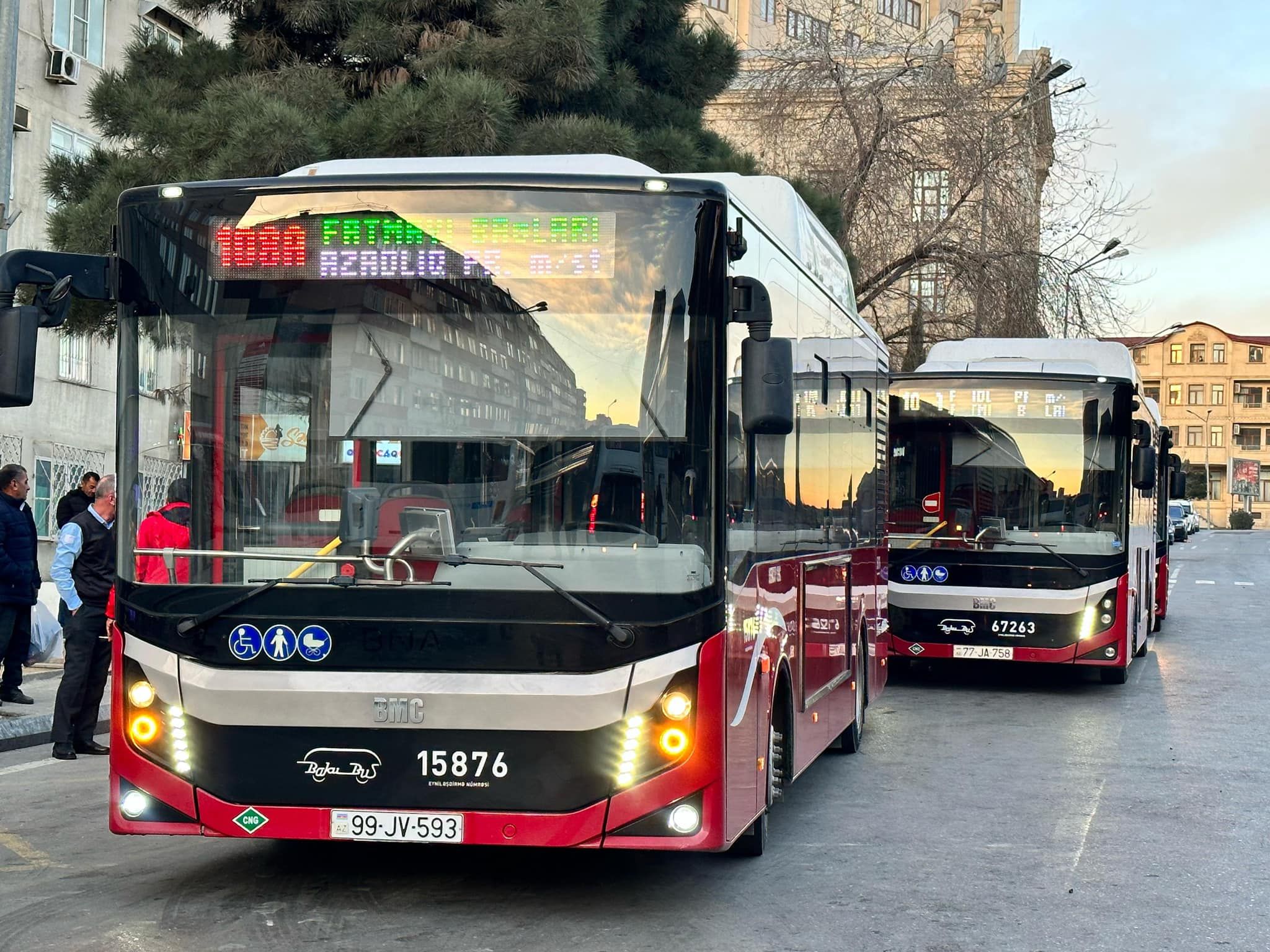 Bu avtobuslarının hərəkət sxemi dəyişdirildi - FOTOLAR