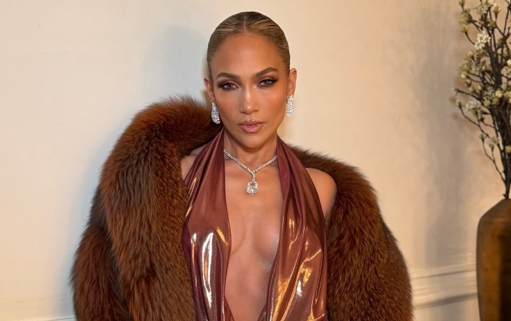 Cennifer Lopez yeni sevgi istəyir