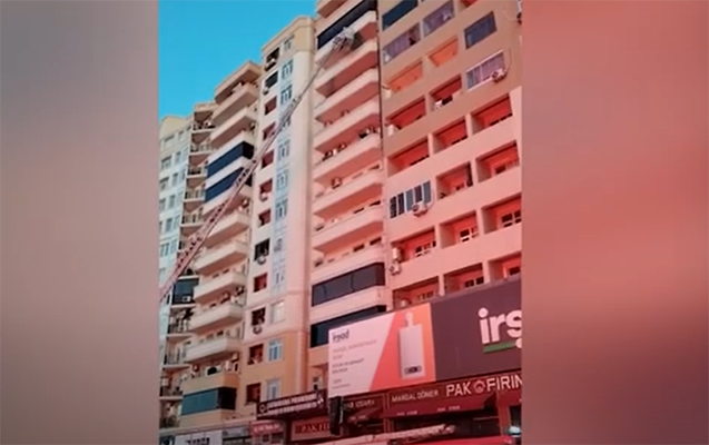Xırdalanda restoranda yanğın oldu - VİDEO