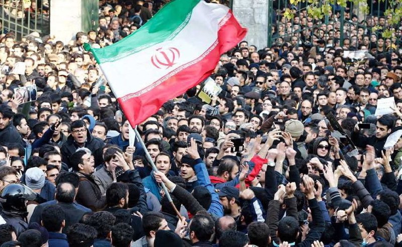 İran hara gedir - “Cəhənnəmə gedən özünə yoldaş axtarar”