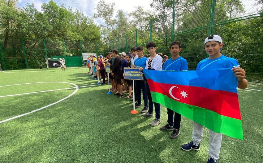 Azərbaycan avarçəkənləri Qazaxıstanda 8 dəst medal qazanıblar