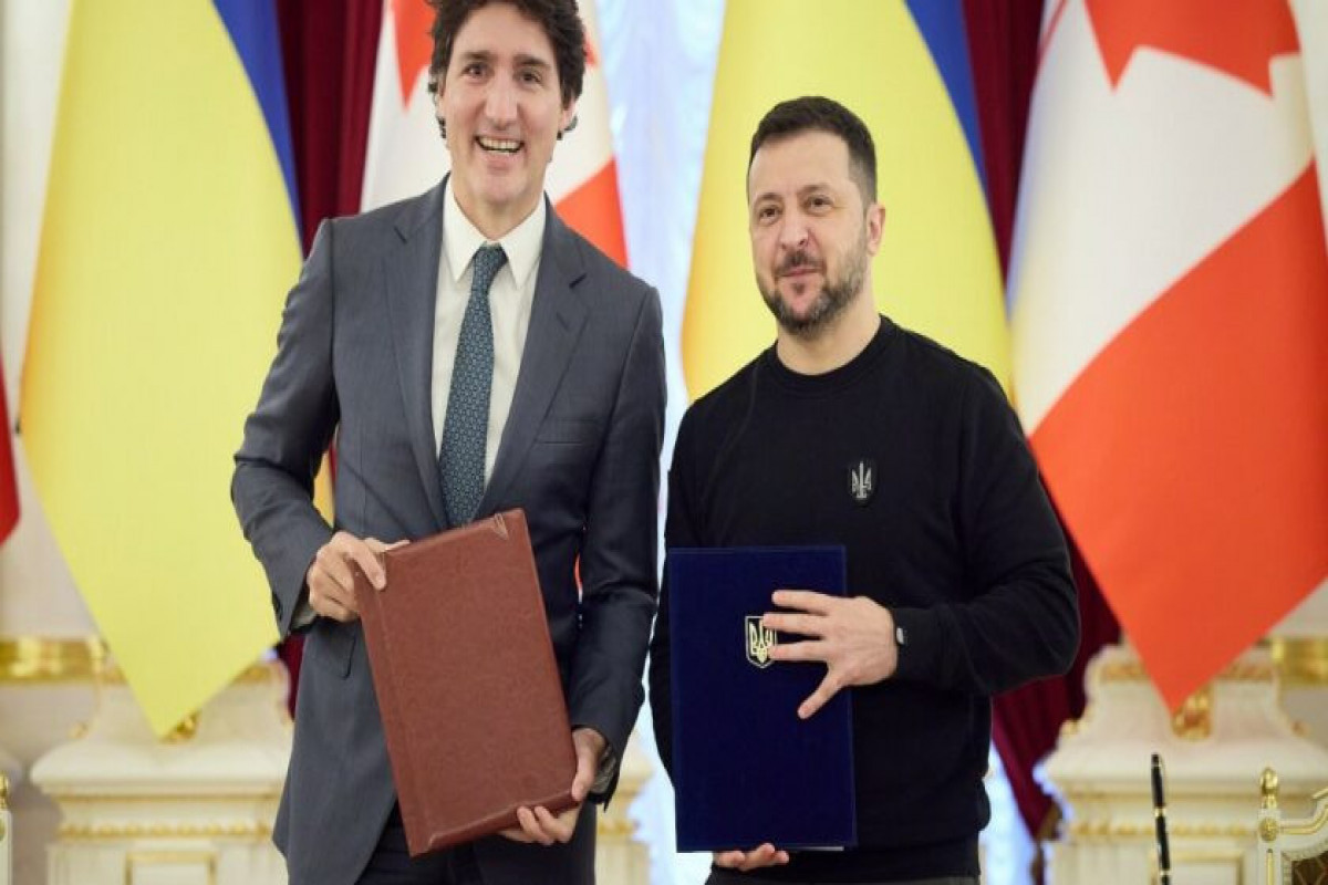 Zelenski və Trüdo təhlükəsizlik sazişi imzalayıblar