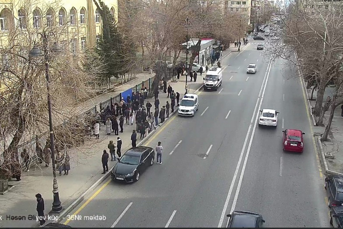 İmtahan yollarda sıxlıq yaradıb? - FOTO