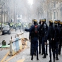 Polis 18 yaşlı gənci öldürdü: Fransa qarışdı