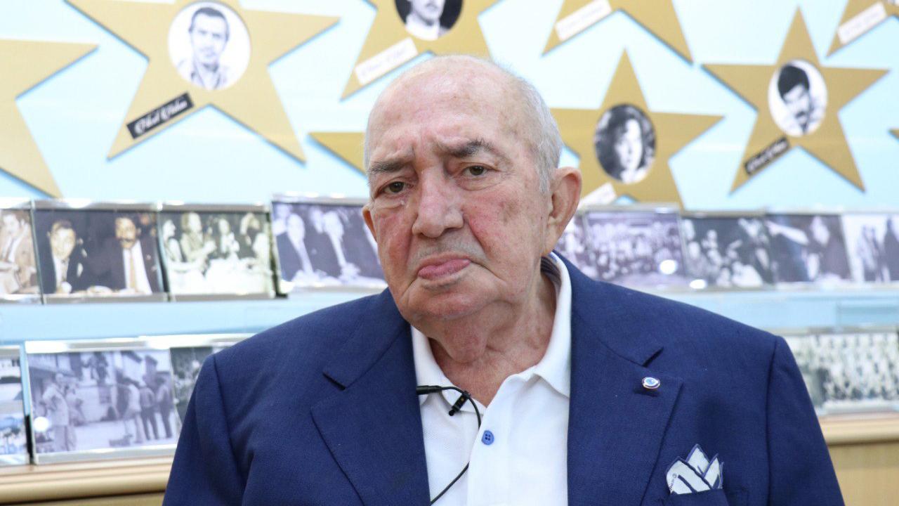 Türker İnanoğlu vəfat etdi