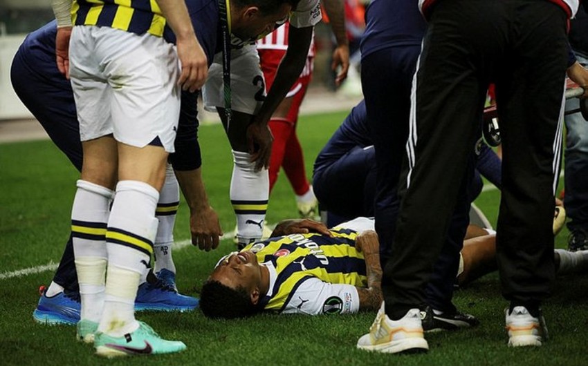“Fənərbağça”nın futbolçusu Niderlandda əməliyyat olunacaq