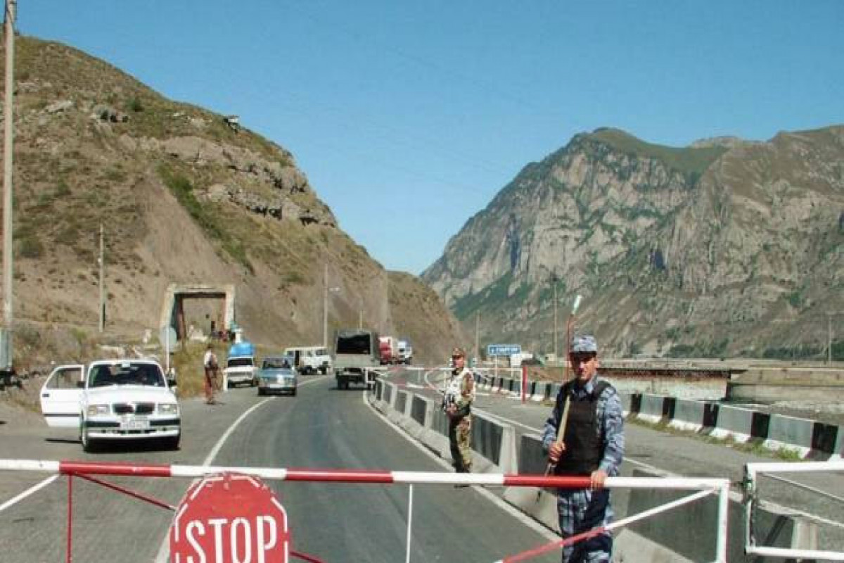 Əskiparada yolu bağlayan 7 nəfər saxlanılıb