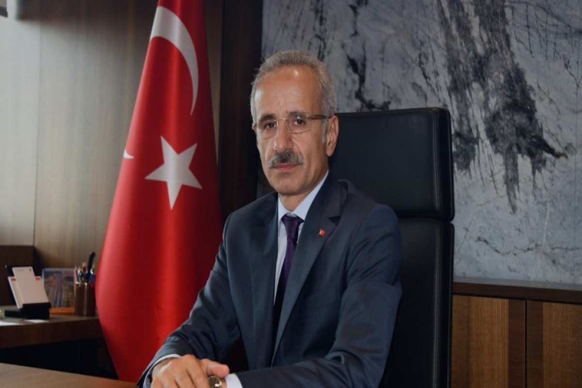 Türkiyəli nazir Zəngəzur dəhlizinin işə düşəcəyi tarixİ açıqlayıb