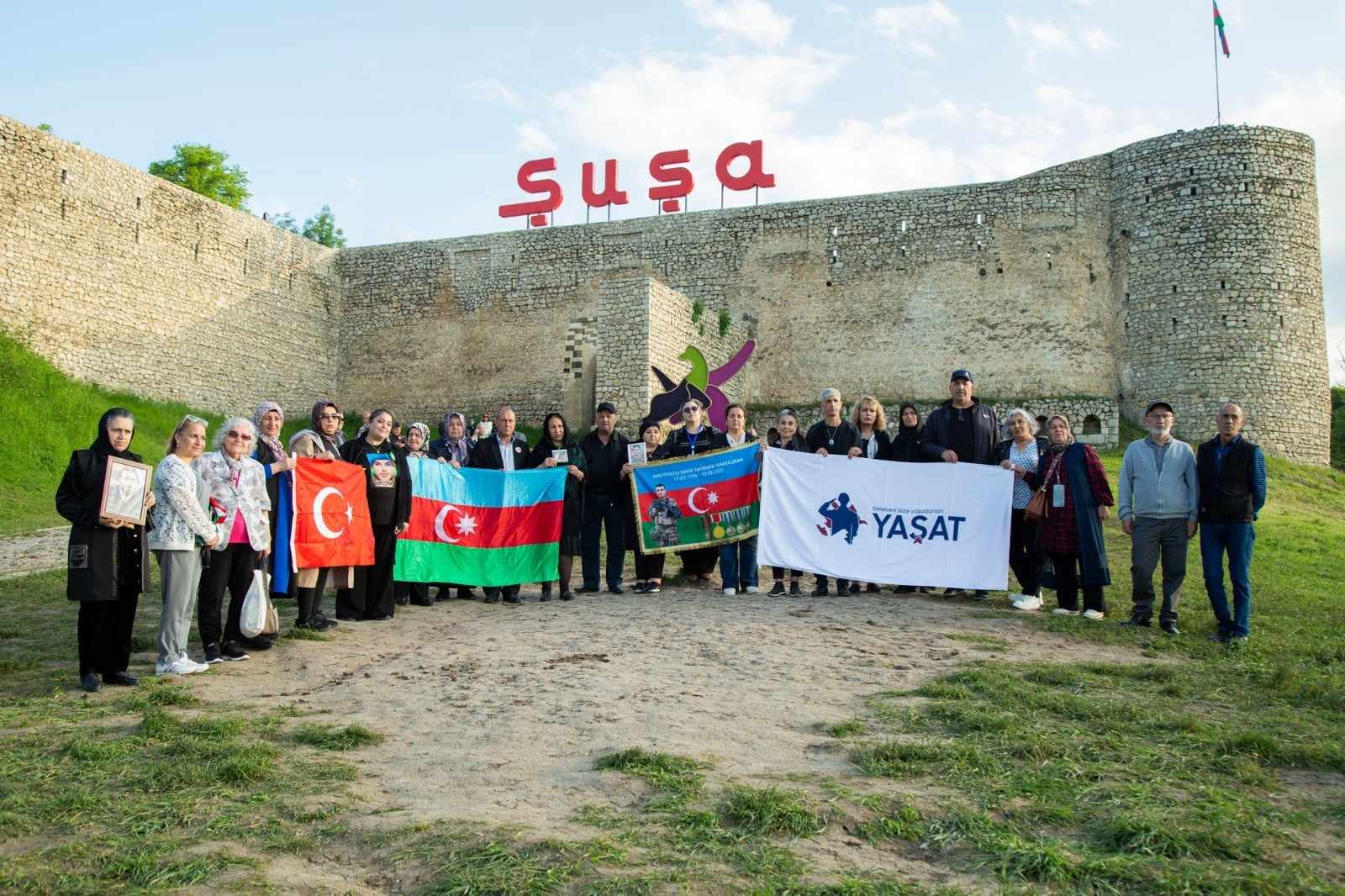 “YAŞAT” Fondu dəvət etdi: Türkiyəli şəhid ailələri  Şuşada