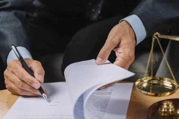 Ləyaqətsiz vərəsəlik: Kimlərə şamil olunur?
