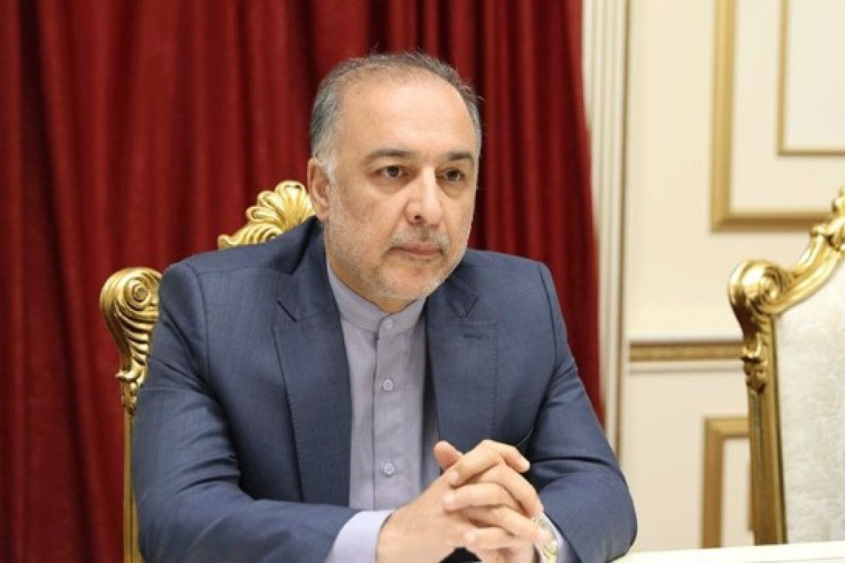 İranın Ermənistandakı səfiri yenə sərsəmlədi