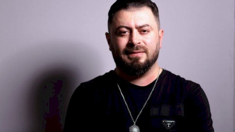 “Qurd“ və həyat yoldaşının çimərlik FOTOLARI