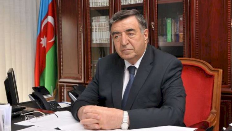Əhməd Əhmədzadə Baş nazirin köməkçisi təyin edildi