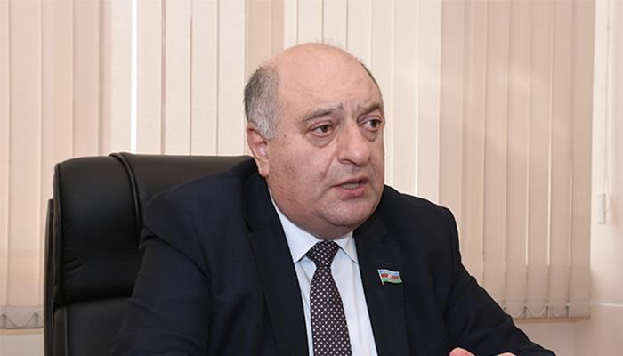 Komitə sədrindən pensiya ilə bağlı tənqidlərə CAVAB