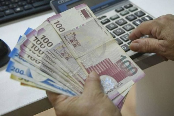 “İlk dəfə işə düzələn bu şəxslərə 700 manat verilir” - RƏSMİ