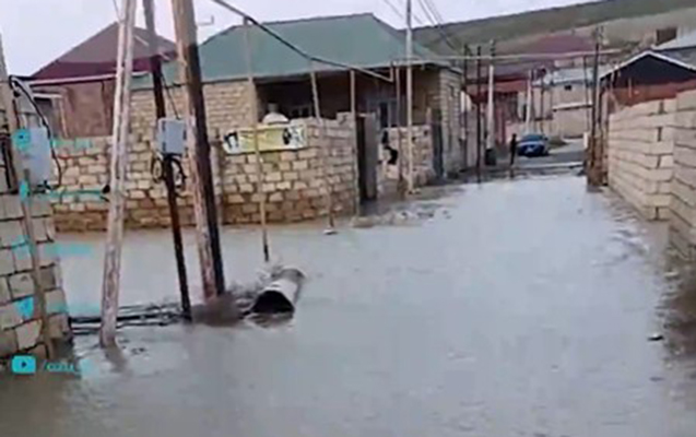 28 May qəsəbəsində evləri su basdı: Rəsmi açıqlama - VİDEO