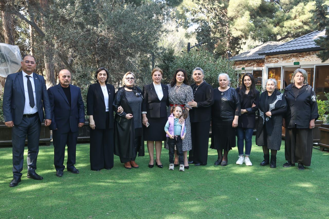 Sumqayıtın deputatı Ramazan bayramını şəhid ailələri ilə birgə keçirdi