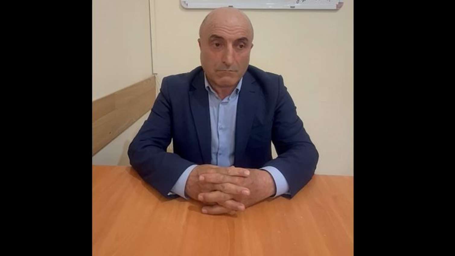 SDU-nun işdən çıxarılan müəllimi yardım müraciəti etdi - VİDEO