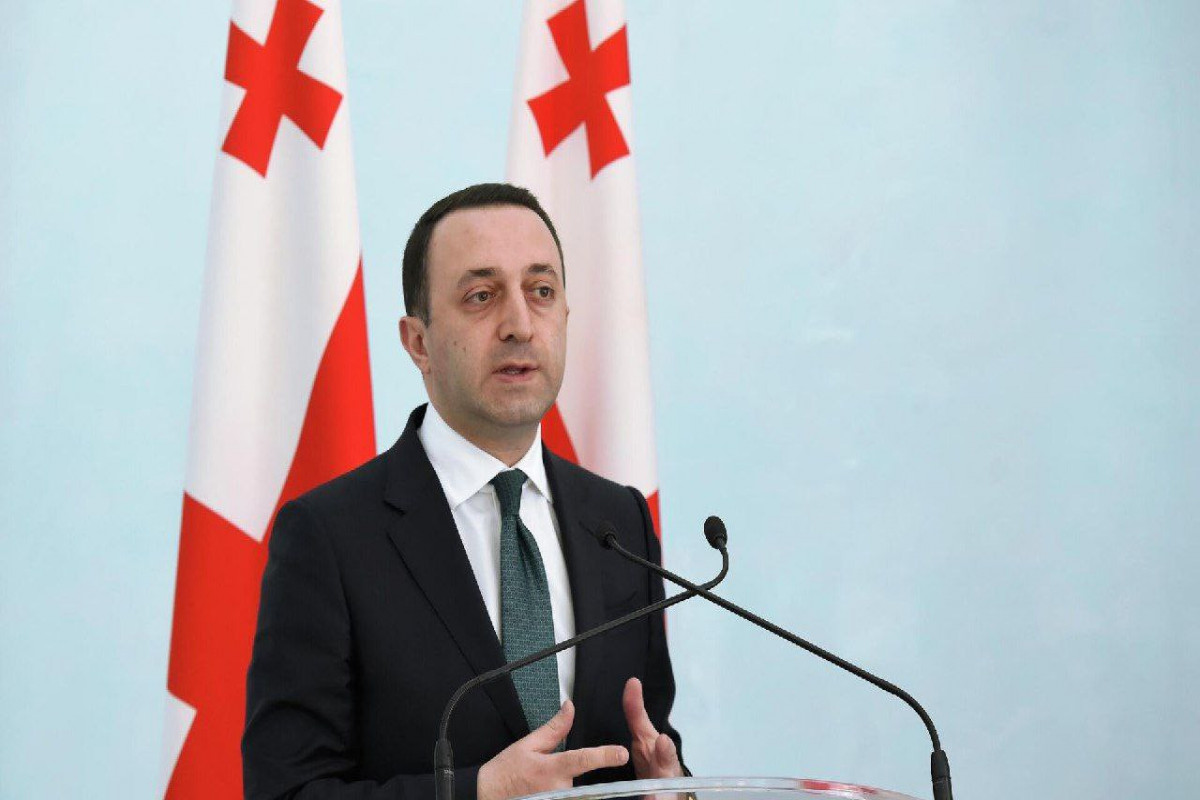 Qaribaşvili “Gürcü Arzusu”nun sədrliyindən gedib