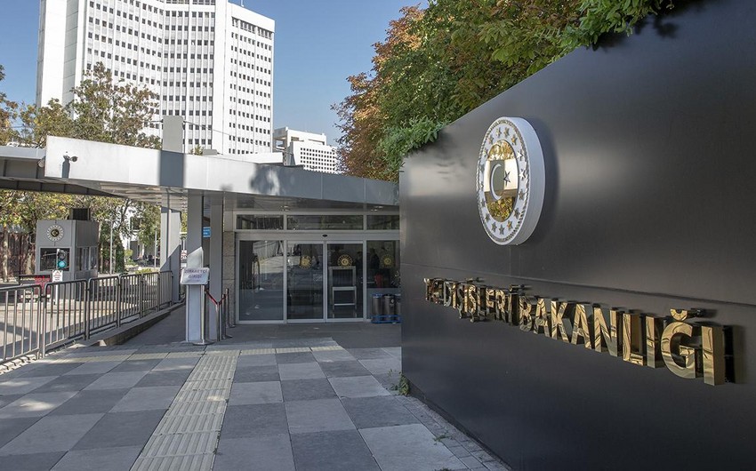 Suriyadakı silahlı qrupların yeni orduya inteqrasiyası işlərinə başlanılıb