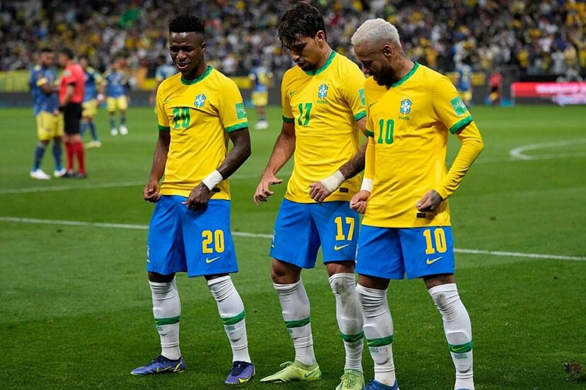 Braziliya millisini çalışdıracaq baş məşqçi bəlli oldu