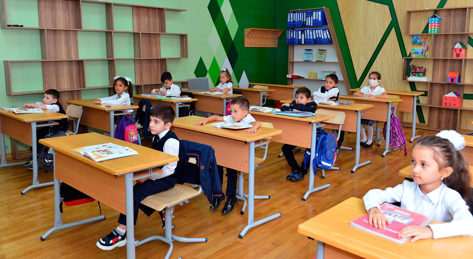 I siniflərə elektron qəbulla bağlı dəyişiklik