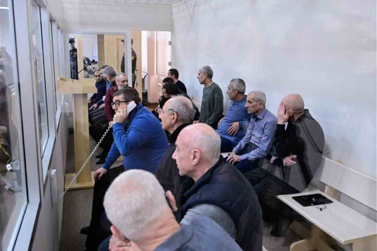 Bakıda ermənilərin məhkəməsi davam edir