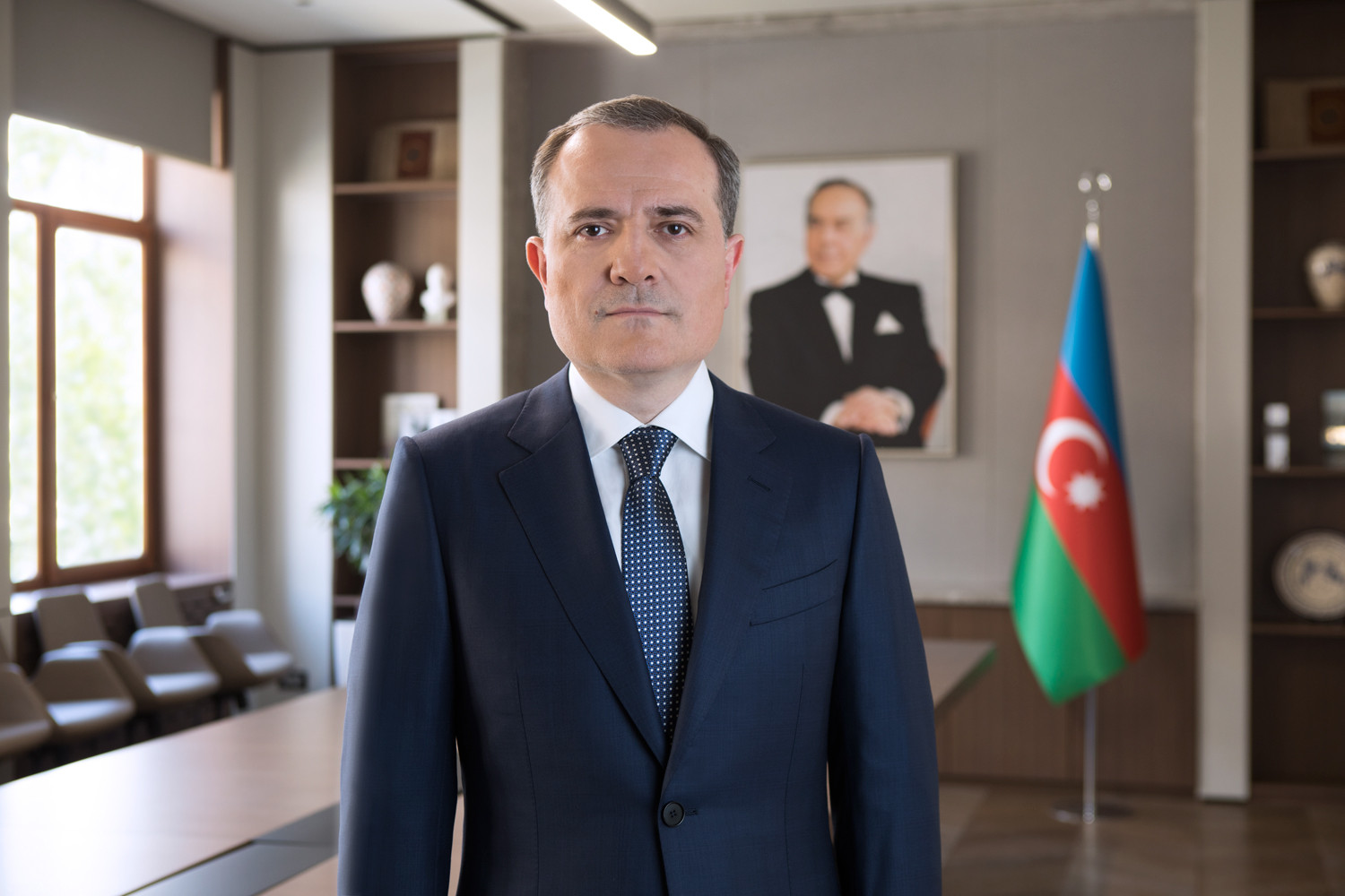 Ceyhun Bayramov İraqa getdi