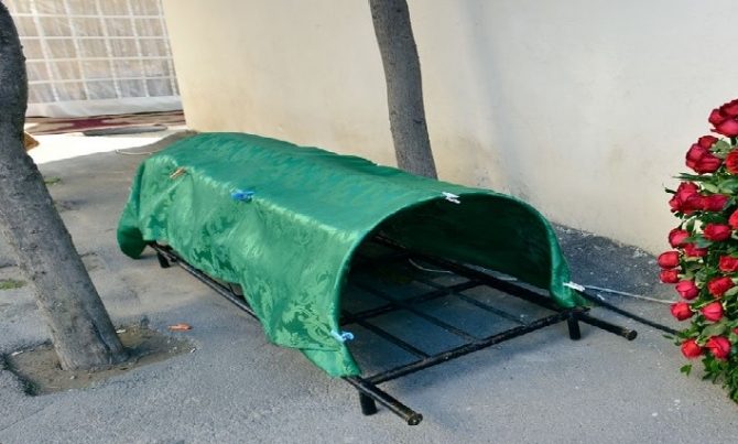 39 yaşlı tibb bacısı vəfat etdi - FOTO