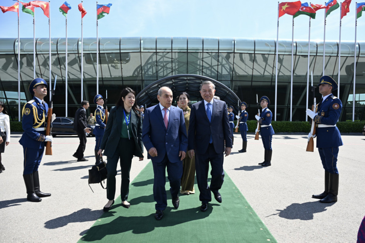 Vyetnam liderinin Azərbaycana səfəri başa çatıb - FOTOLAR