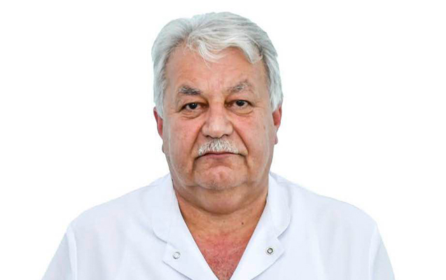 Xanımı işsiz qoyan xəstəxana direktoru cəzalandırıldı