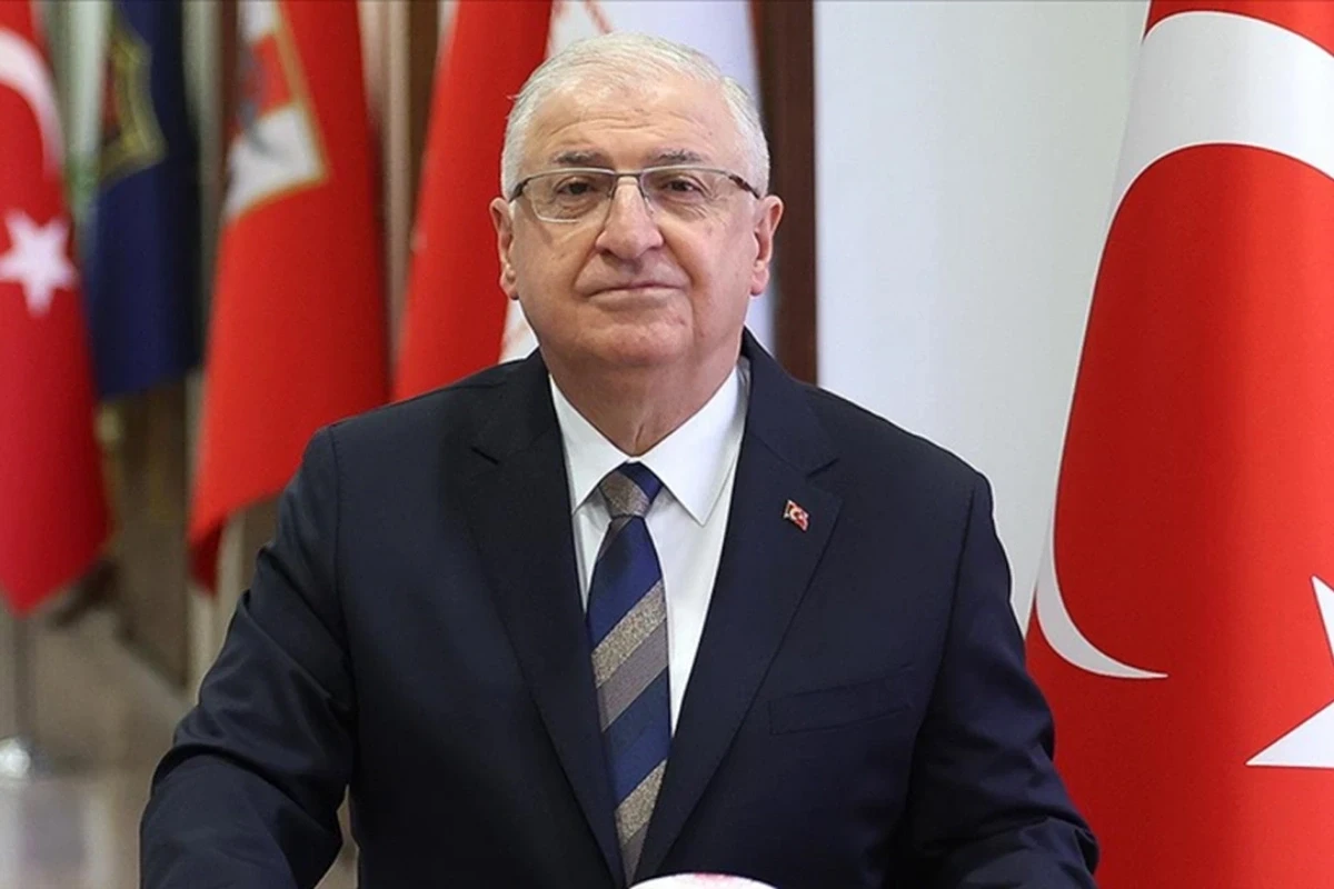 Türkiyənin müdafiə naziri Azərbaycana səfər edib