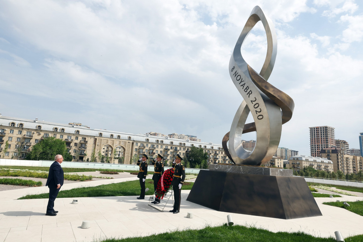 Yaşar Gülər Zəfər parkını ziyarət etdi - FOTOLAR