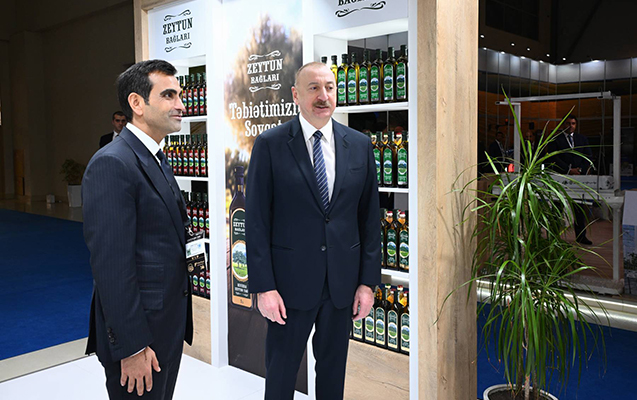 Prezident “Azərsun Holdinq” stendini ziyarət edib - FOTOLAR