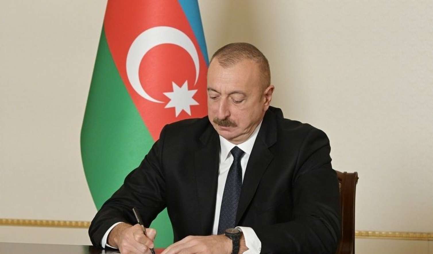Azərbaycanda yeni medal təsis edildi - SƏRƏNCAM