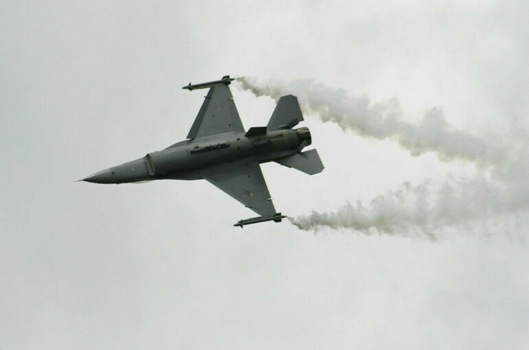 Ukrayna "F-16" qırıcısını itirdi