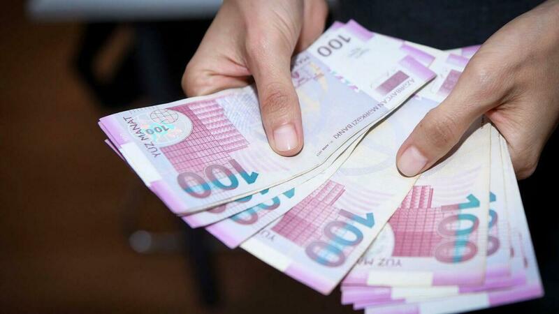 Pensiyalarla bağlı təklif üçüncü oxunuşdan keçdi