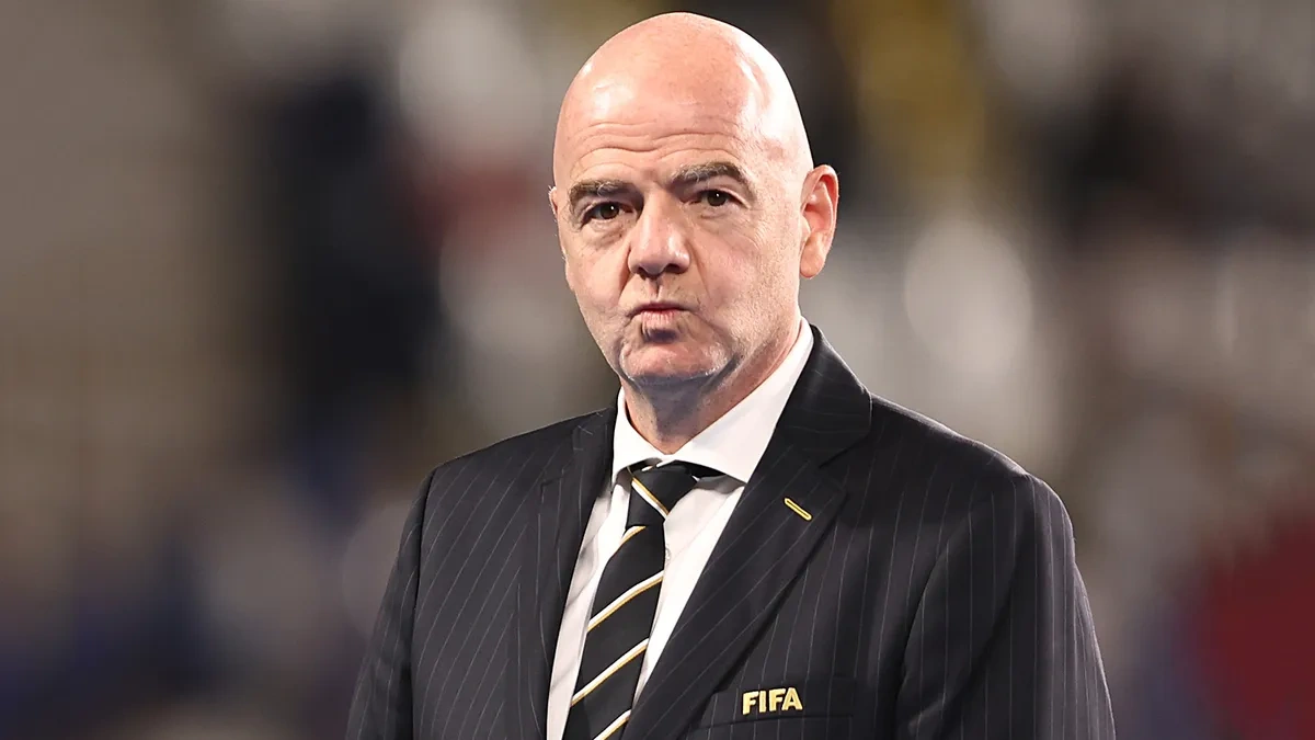 FIFA dünya çempionatında 64 komandanın iştirakını dəstəklədi