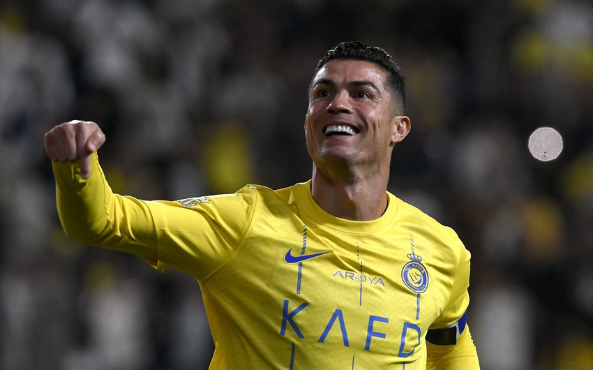 Ronaldu özünə klub alır?