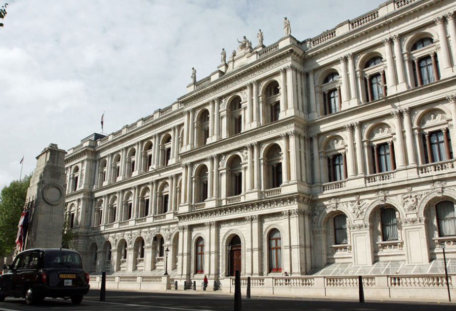 İran səfiri Britaniya XİN-ə çağırıldı