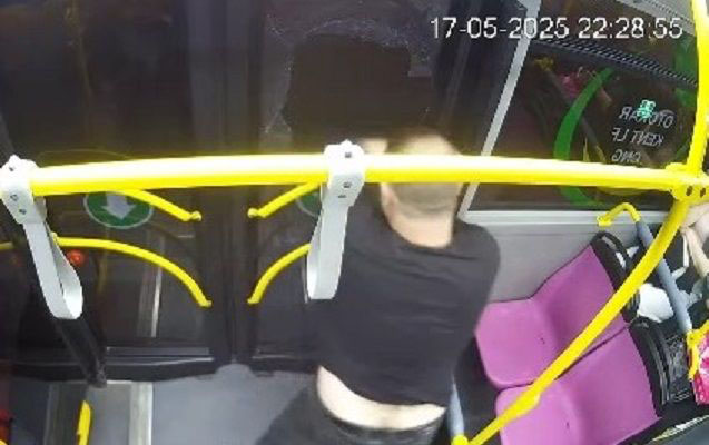 Yasamalda avtobusun şüşəsini sındıran saxlanıldı